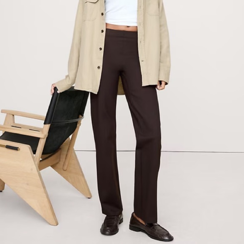 NWT! BANANA REPUBLIC STRAIGHT EVERYWHERE PONTE ANKLE PANT  (#445853) 🩶